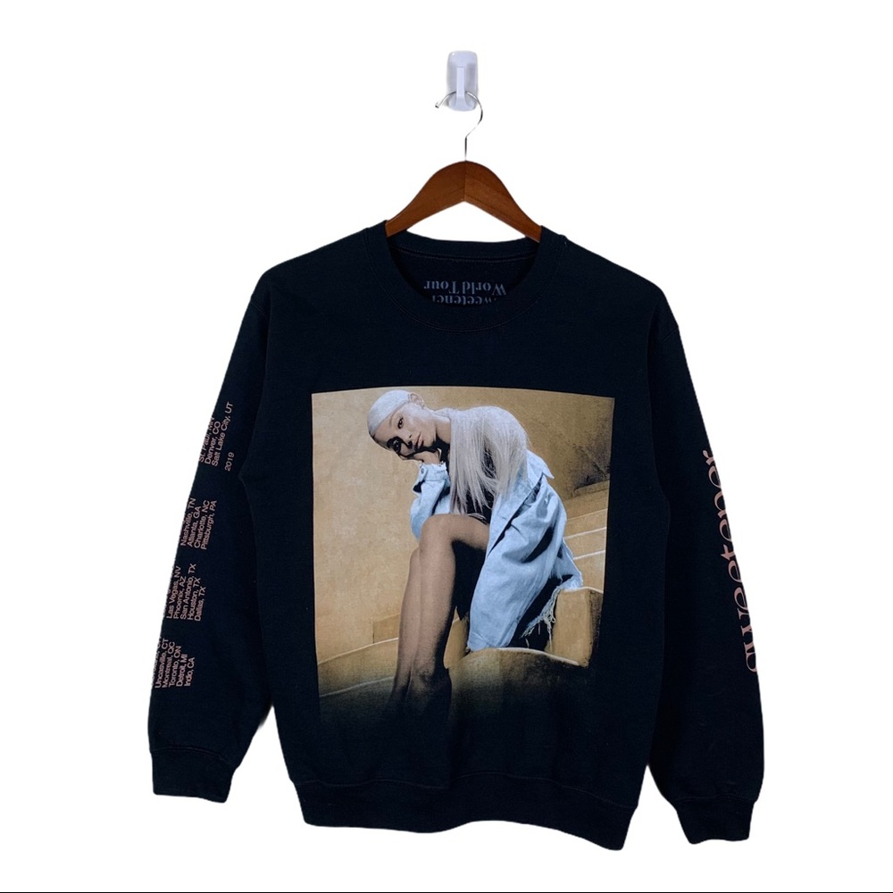 Ariana Grande sweetener world tour sweatshirt